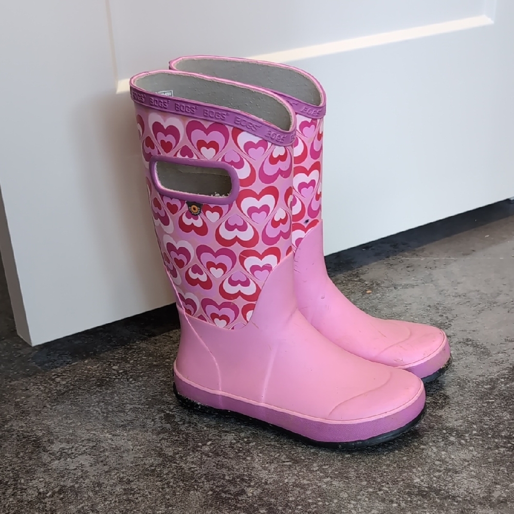 Bogs Kids Pink and Red Heart Rain Boots